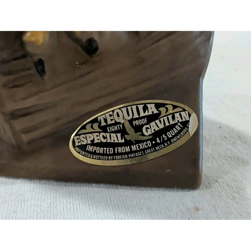 Vintage 1975 Especial Gavilan Hawk Tequila Decanter OMB Liquor Royal Haliburton